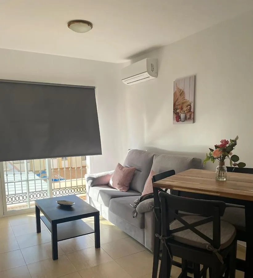 Apartamento En El Centro De Nerja. Apartment 0*, Nerja Spain